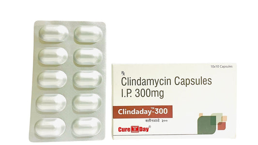 Blister pack and box of Clindamycin Capsules 300mg by Cure Day Healthcare, India pharma brand